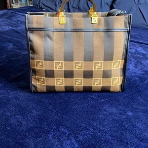Fendi tote